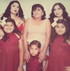 Meet your Posher, Imelda